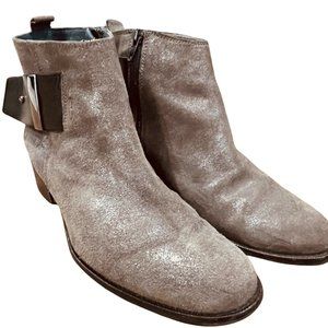 Davos Gomma Boots Booties Metallic Gray‎ Buckle Zip Up Side Women's 38 / 8